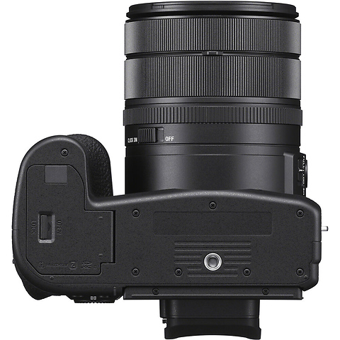 RX10 V Digital Camera Image 6